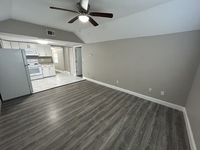 Photo - 1830 48th St S Unidad 2