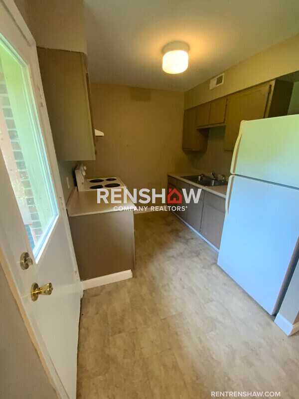 Photo - 142 Harrison Rd