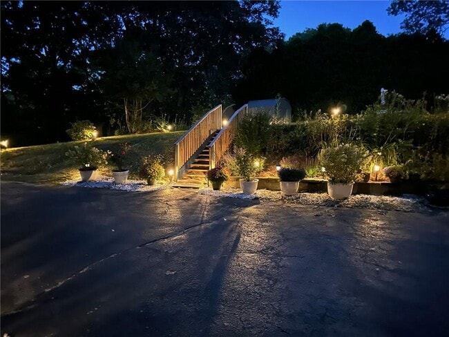 Photo - 13 Valley Dr