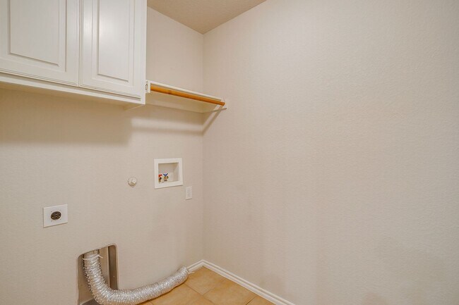 Photo - Beautiful Corner Lot Home in North Arlington- 3 Bed, 2 Bath- Ready for New Tenants- Arlington ISD