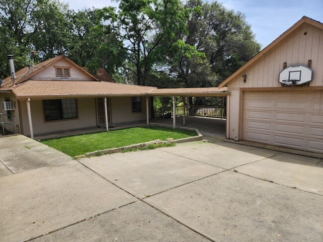 Photo - 1390 Bald Hill Rd