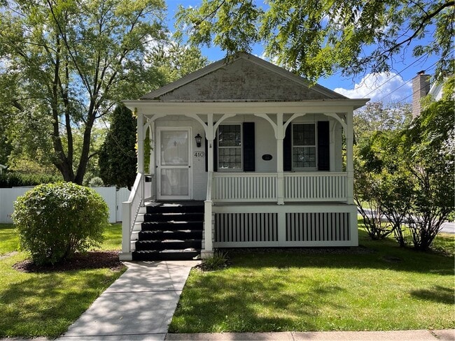 Building Photo - 410 N Main St Rental