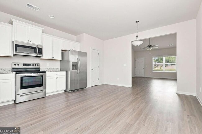 Photo - 212 Venture Dr