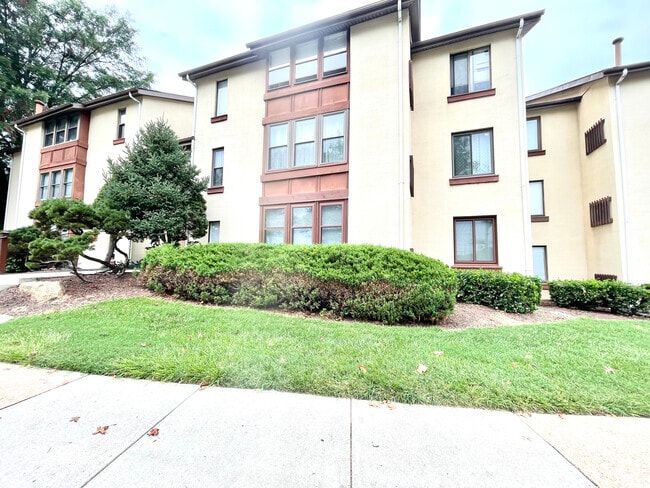 Building Photo - 5860 Thunder Hill Rd Unit 2 Rental