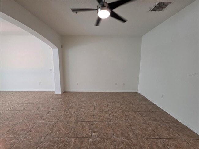 Photo - 9464 Tawnyberry St