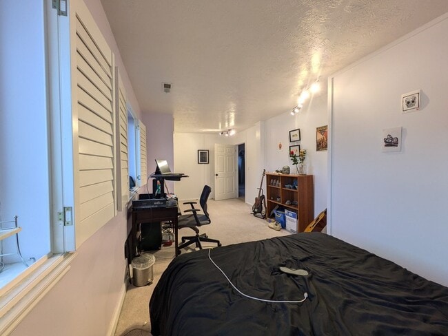Photo - 3636 S 1300 E