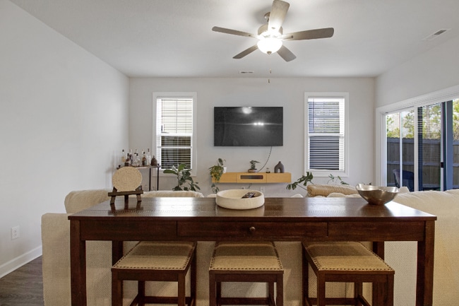 Photo - 2013 Folkstone Wds Ln