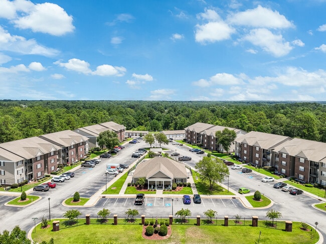 Crown at SteepleChase - Crown at SteepleChase Apartments