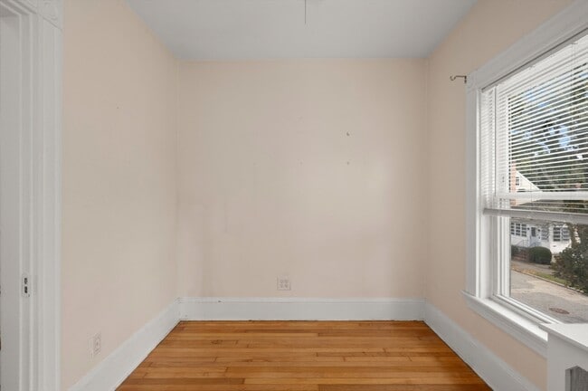 Photo - 7 Perham St Unit 2