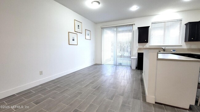 Photo - 2303 Sunset Bluff Dr