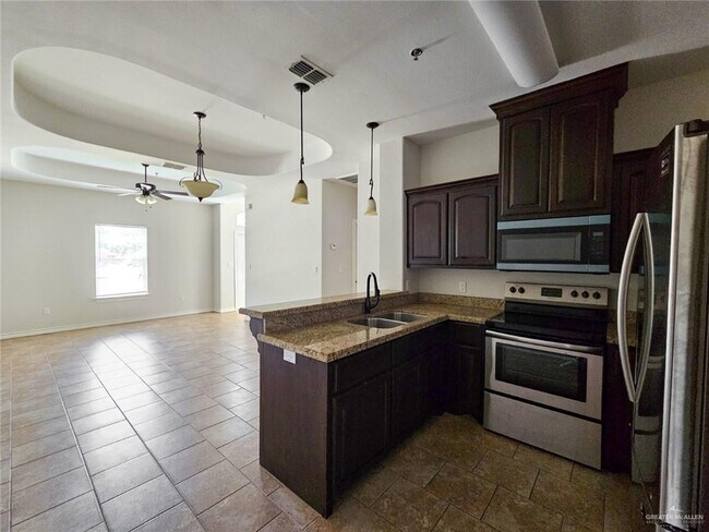 1917 S Texas Blvd Unidad 9