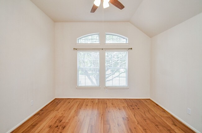 Photo - 9403 Sundance Dr