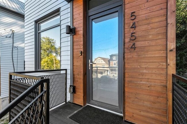Photo - 5454 Black St