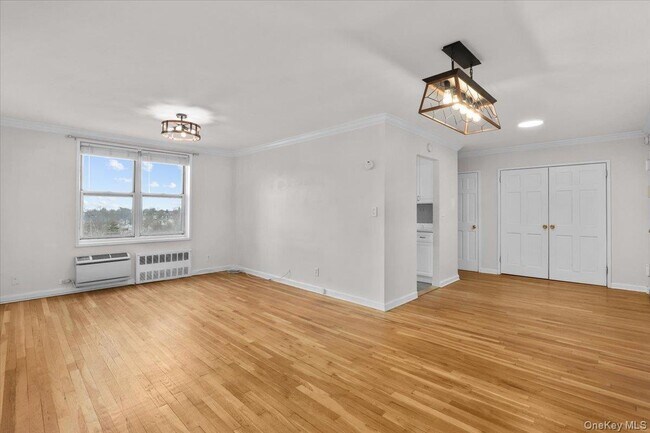 Photo - 1 Oakridge Pl Unit 4L