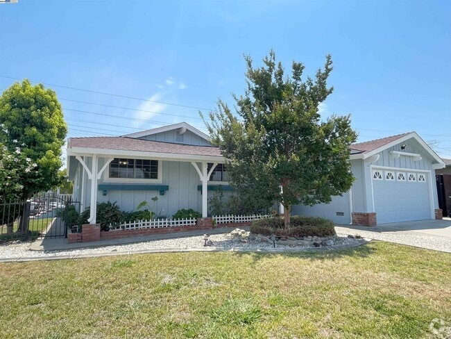 Building Photo - 4902 Everglades Park Dr Rental