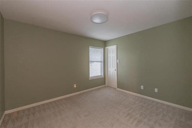 Photo - 7801 Quiet Waters Dr