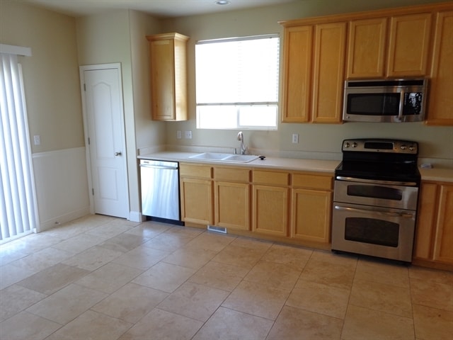 Photo - 6456 W 8375 S