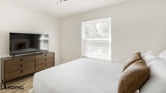 Photo - 1225 E Pleasant Run Rd Unidad 2108