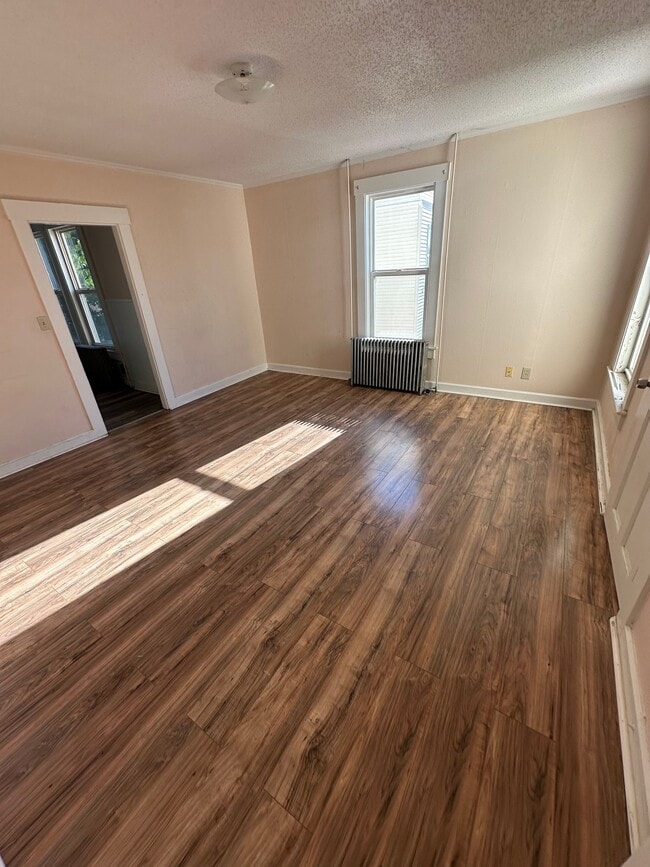 57 College St Unit 2