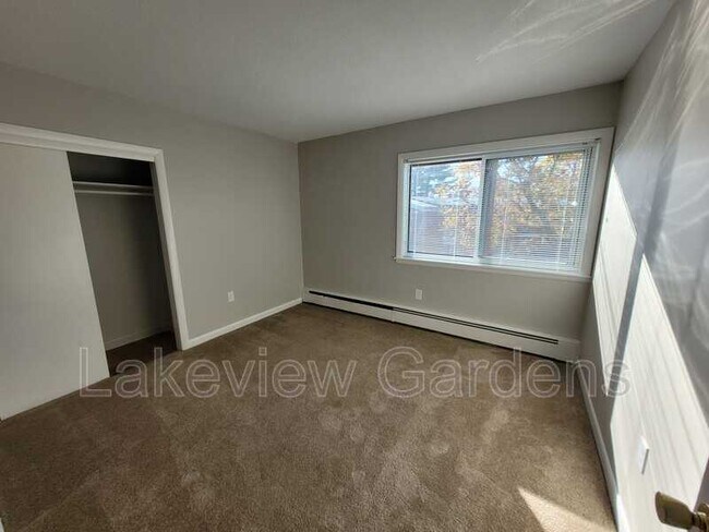 Photo - 11 Lakeview Gardens Unidad 218