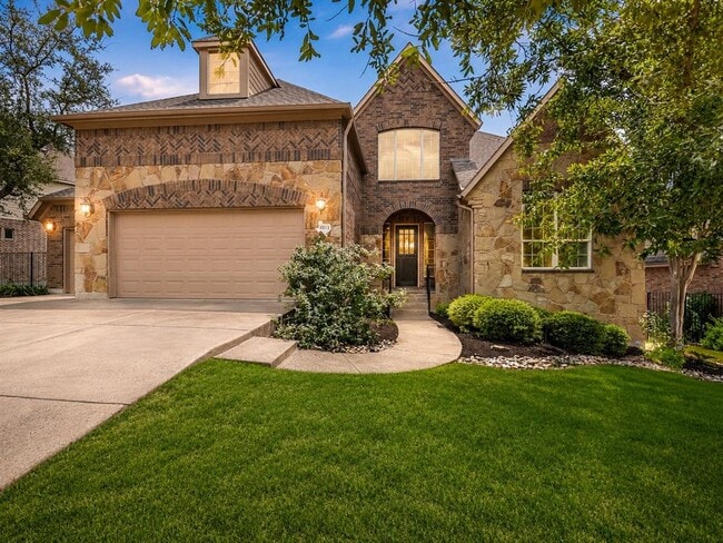 Building Photo - 8813 Fescue Ln