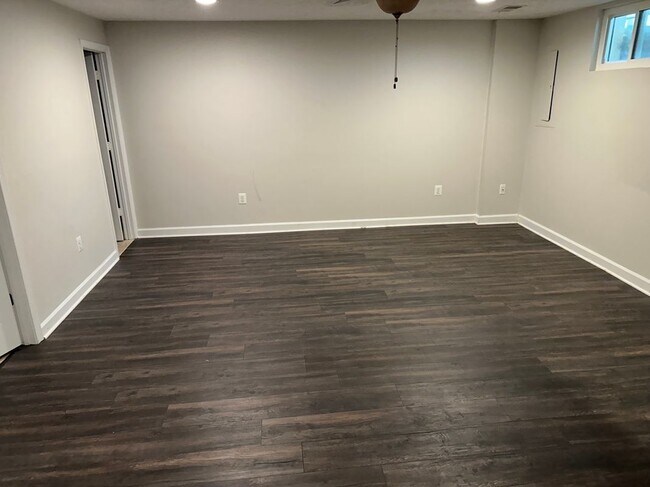 Photo - 3829 Salemway Ct