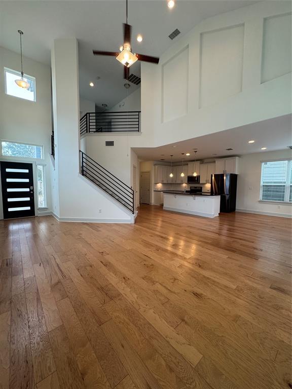 Photo - 7301 Oberon St