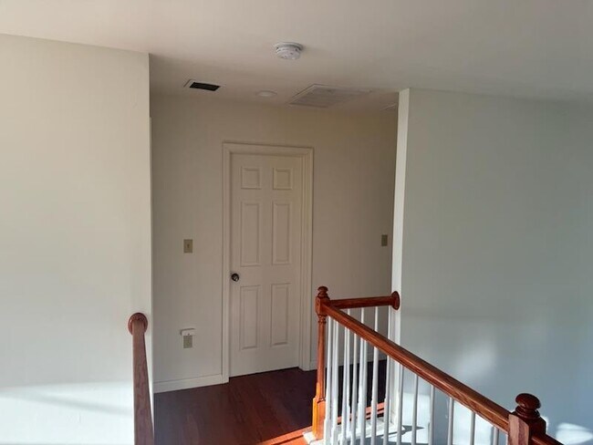 Photo - 5954 Winterberry Pl