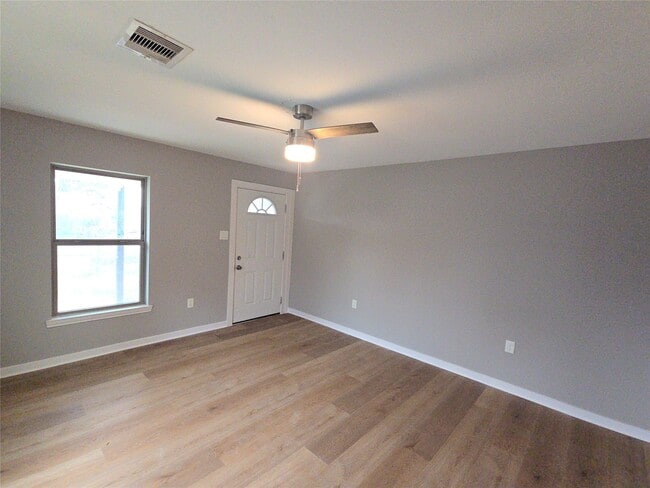 Photo - 3118 Memel St