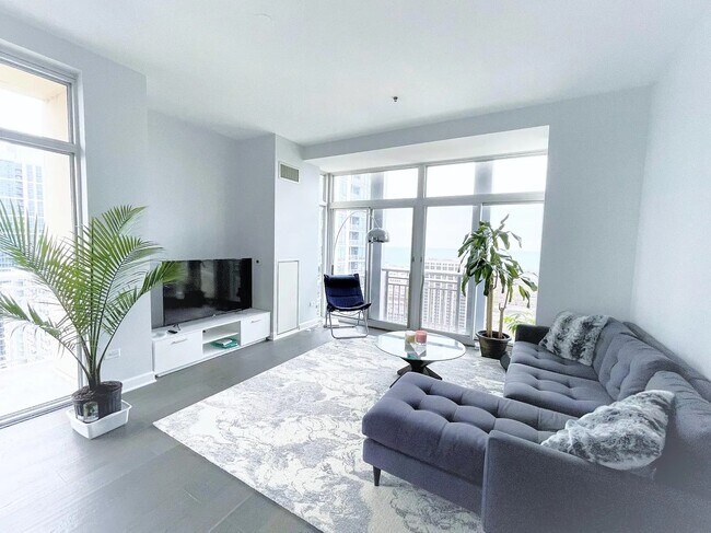 Photo - 1400 S Michigan Ave Unit 00