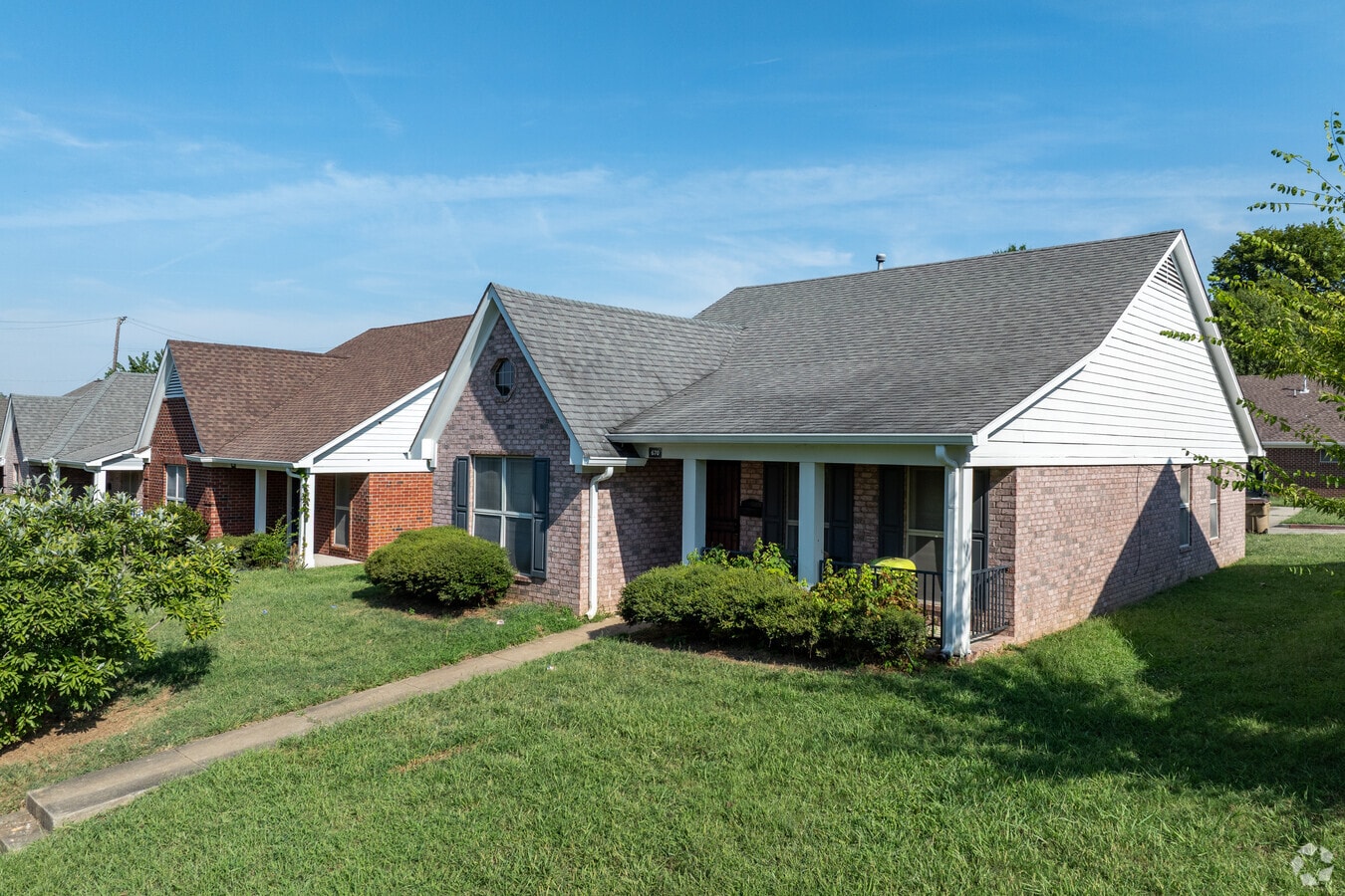 Photo - Askew Place Apartments