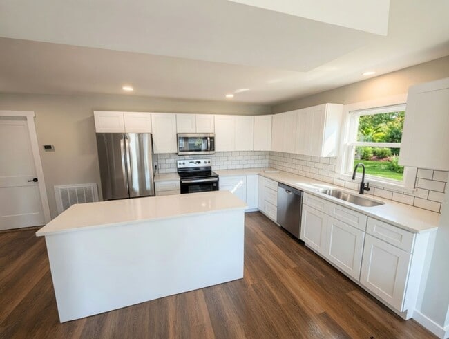 Photo - 4801 Boonsboro Rd Unit C