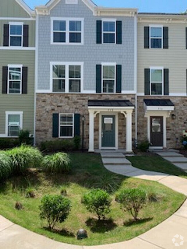 Building Photo - Beach Living at its Best with 2 Car Garage!! Rental