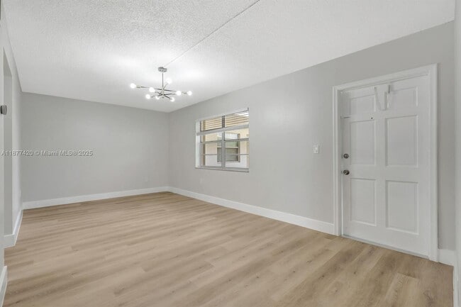 Photo - 1720 Cleveland St Unit 106E