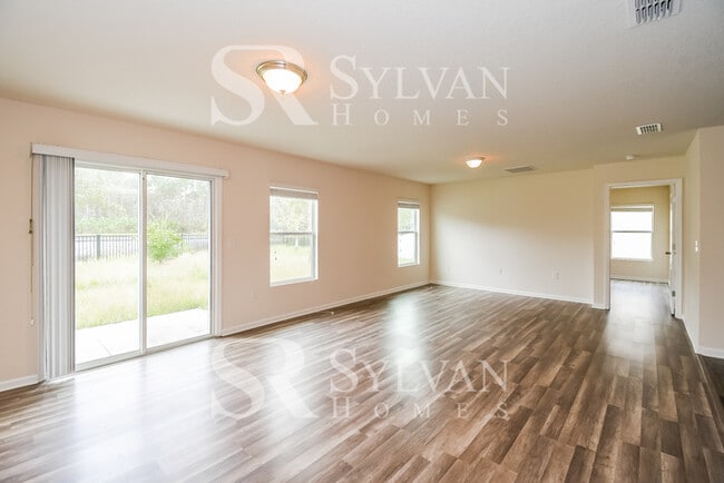 Photo - The Lifestyle You Deserve.