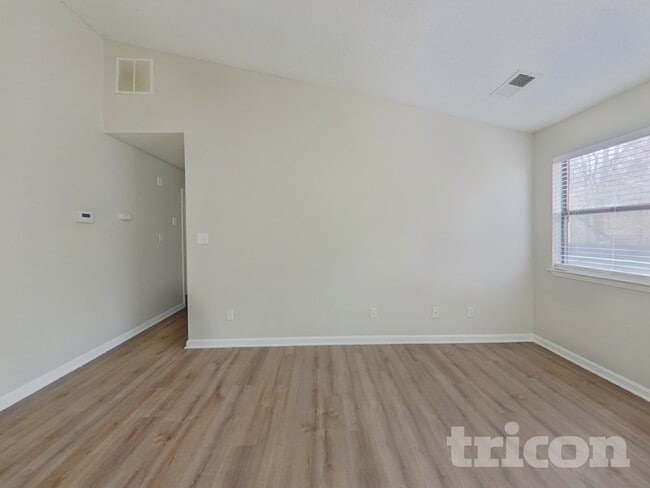 Photo - 80 Ridgewood Trail