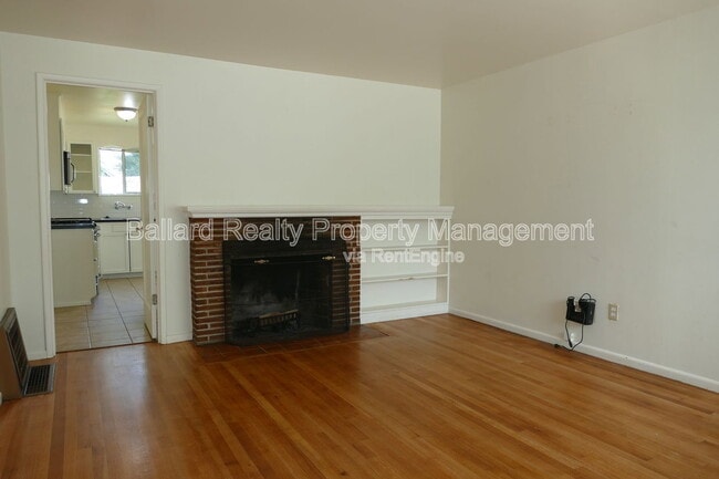 Photo - 6527 25th Ave NW