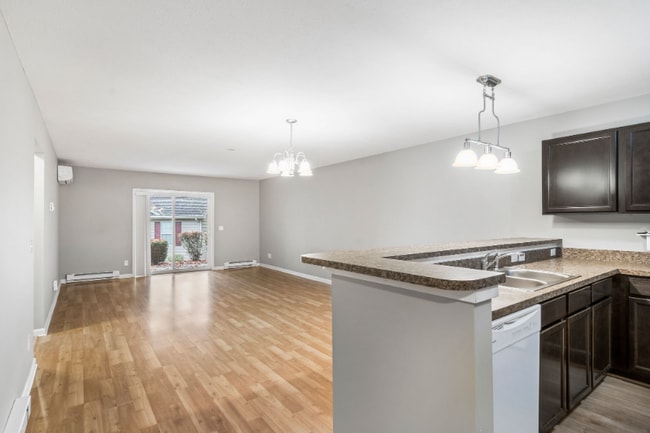 Photo - 1243 Terrace Dr