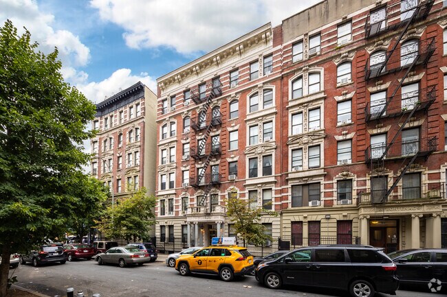 Photo - 116-118 W 112th St