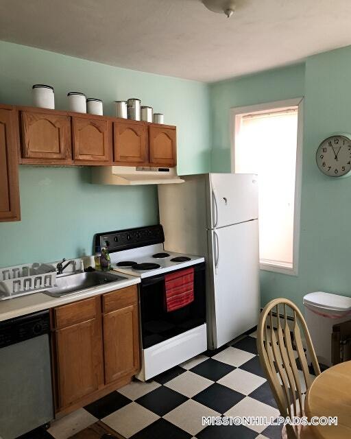 Photo - 822 Huntington Ave Unit 4