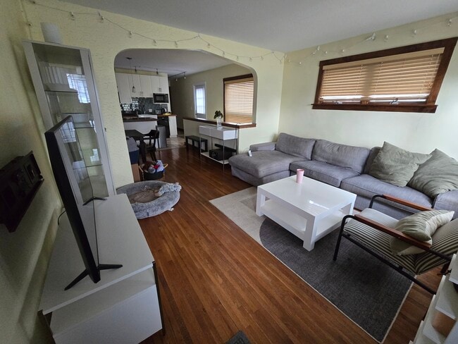 Photo - 3904 Nokomis Ave Unit 3904