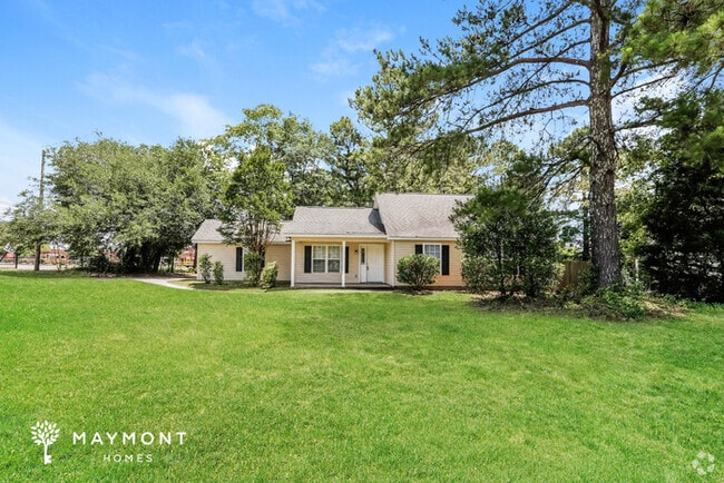 Building Photo - 179 Dupont Dr NW Rental
