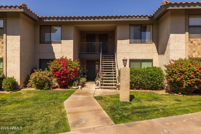 Building Photo - 1402 E Guadalupe Rd Unit 215