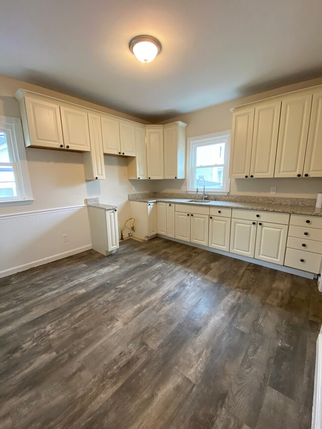 Photo - 13 Magill St Unit 3