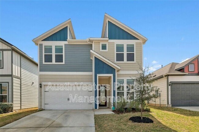 Building Photo - 15801 Crissom Ln