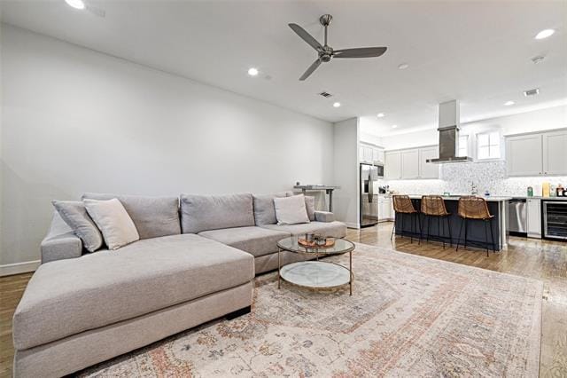 5089 Gaston Ave