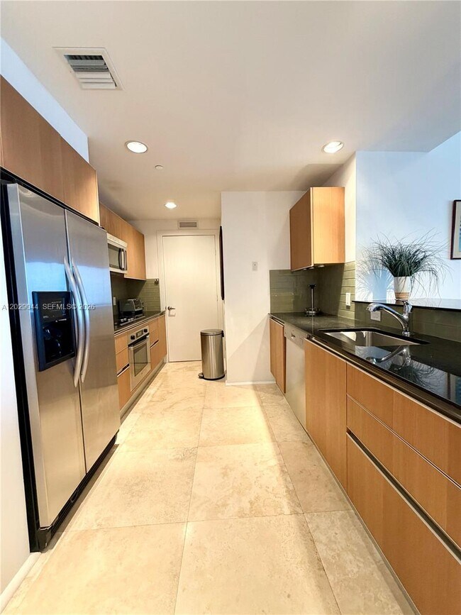 Photo - 1060 Brickell Ave Unit 2003
