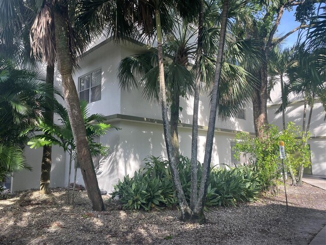 Photo - 4255 N University Dr Unit 214