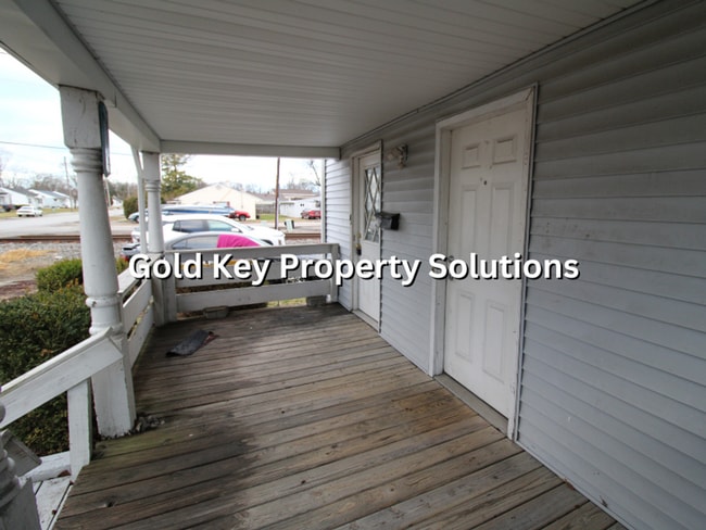 Photo - 236 W. Vineyard St. Anderson, IN. 46012 Unit #A