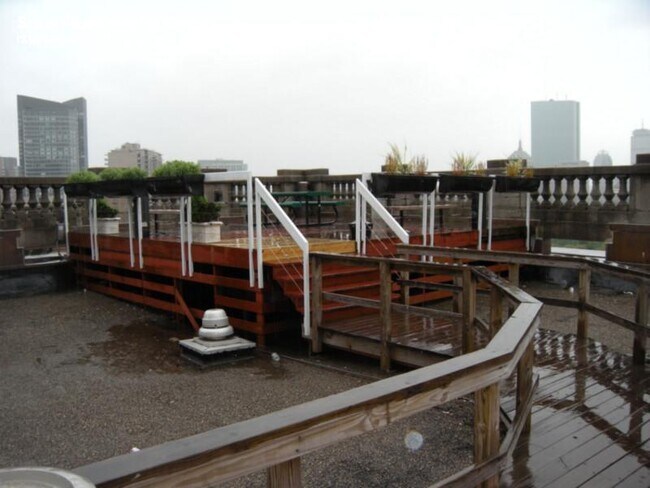 Photo - 21 Beacon St Unit 9L